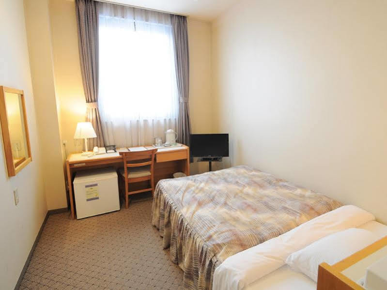 Hotel Sapporo Sun Plaza Exterior foto